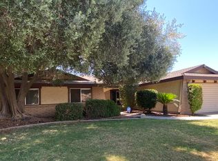 3227 W Sunnyside Ct, Visalia, CA 93277