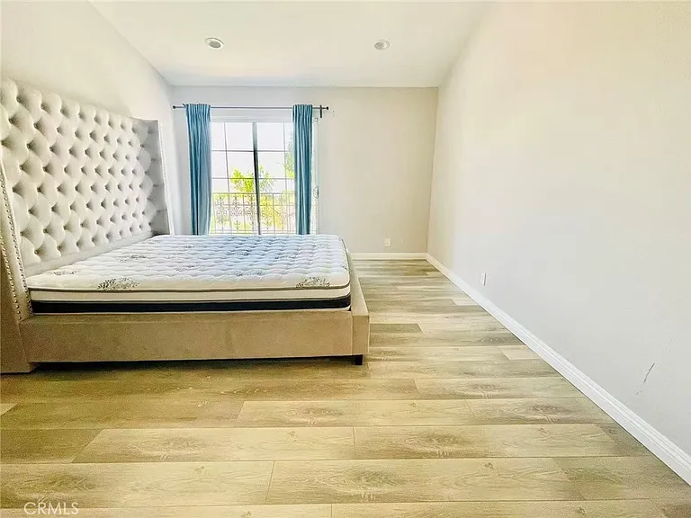 20431 Huntcliff Ln — Photo 11
