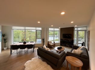 202-128 Waterfront Ct SW #202, Calgary, AB T2P1K7