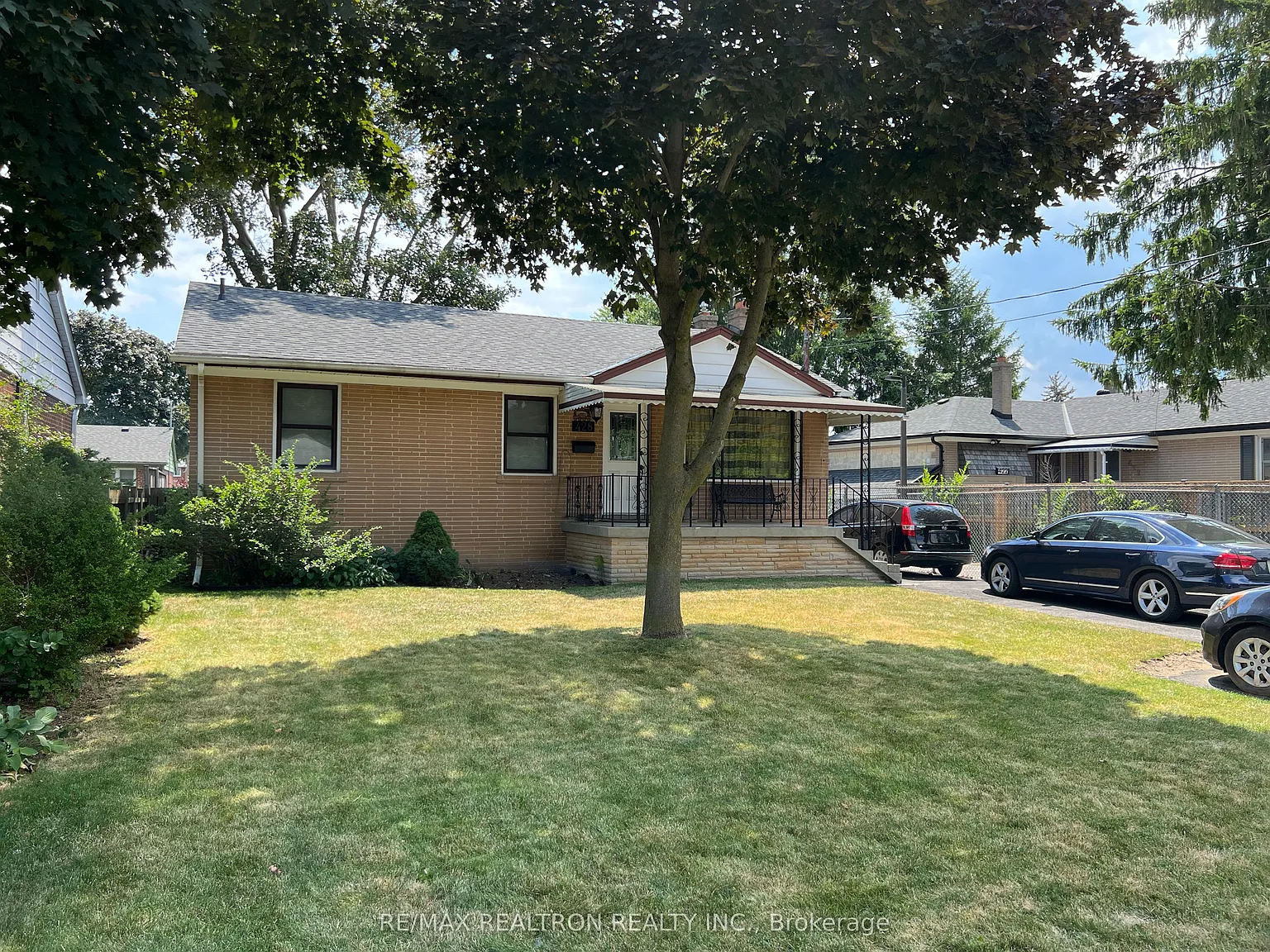 1 bed, $1,690 — Photo 1