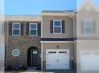 164 Maureen Ln #46-12, Allentown, PA 18104