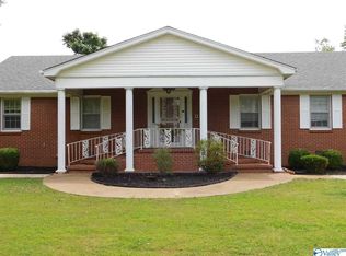 1706 Pine St, Athens, AL 35611