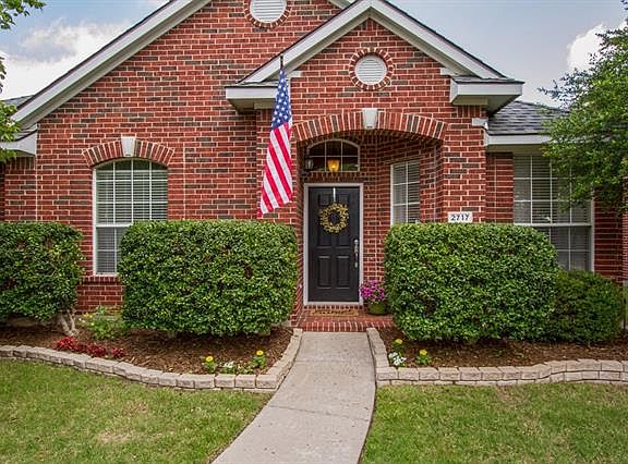 4th image of 2717 Buck Hill Dr