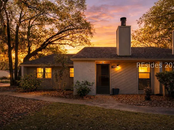 96 Mathews Dr APT 151, Hilton Head Island, SC 29926