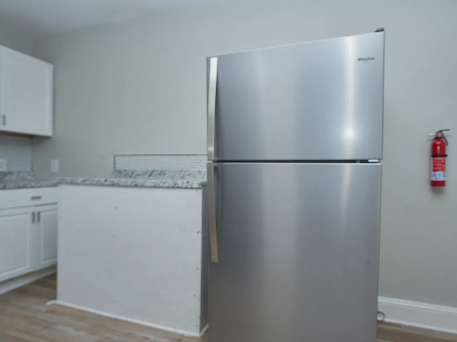 2 bed, 840 sqft, $1,500 — Photo 2