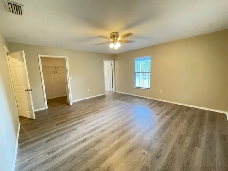 9332 Trevarthon Rd — Photo 27