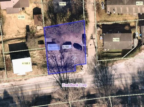 2523 3rd Ave, East Bank, WV 25067