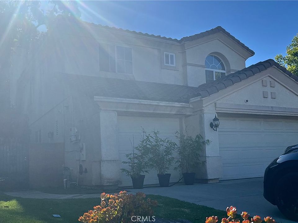 1st image of 1453 Rancho Hills Dr #1453