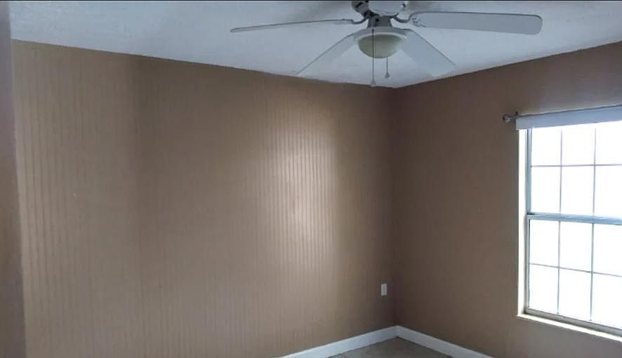 2nd image of 1335 SE 18th St