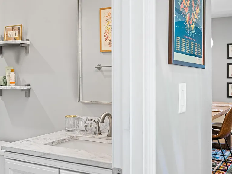 1108 Napier St SE — Photo 22