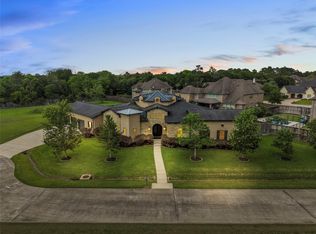 2080 Wilderness Trl, Friendswood, TX 77546