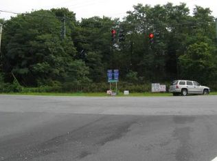 158 New Hackensack Rd, Wappingers Falls, NY 12590