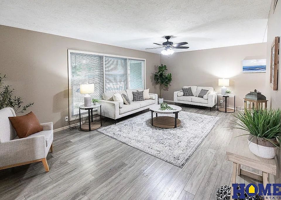 1st image of 2535 Saint Thomas Dr #1