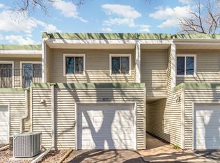 877 120th Ln NW, Coon Rapids, MN 55448