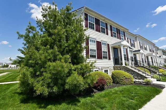 1st image of 7044 Monarchos Dr