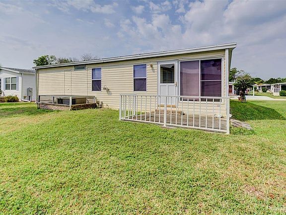 2nd image of 430 La Coquina