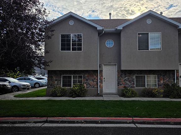 3rd image of 621 Vallinda Ln
