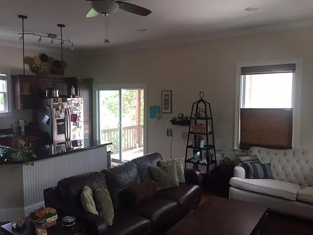 1030 Greenwood Ave NE #A — Photo 7