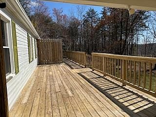 3rd image of 232 Frying Pan Hollow Rd
