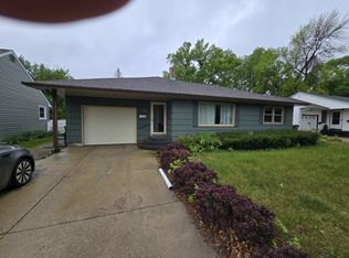 503 Southview Dr, Marshall, MN 56258