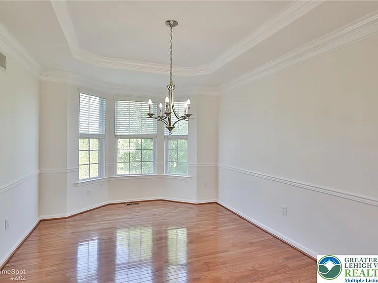 2784 Clark Pl — Photo 11