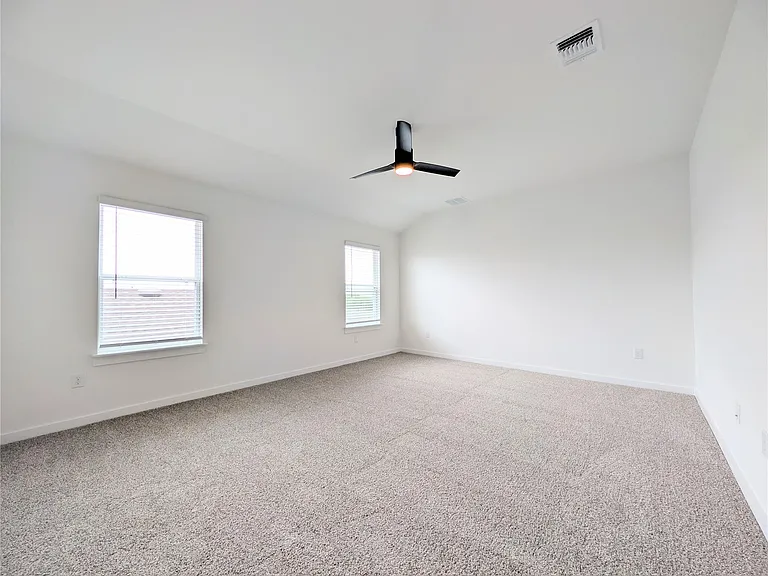 9400 Oxbow Strap Dr — Photo 23