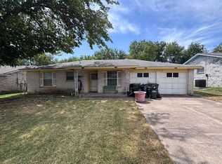 1002 Shenandoah Dr, Arlington, TX 76014