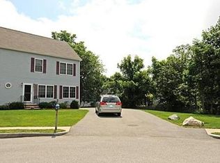 9 Earl Stokes Cir #1, Woburn, MA 01801