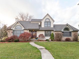 1311 Wolf Run Dr, Lansing, MI
