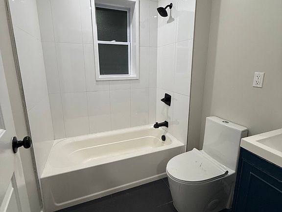 5th image of 380 N 11th St #1A