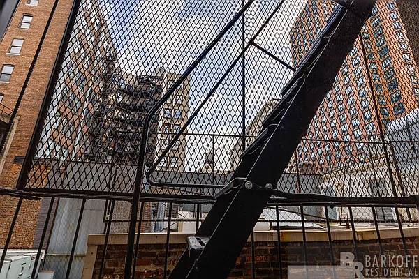 Rented by Barkoff Residential  | media 52