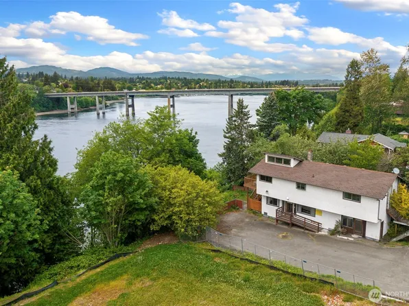 2321 Wheaton Wy, Bremerton, WA 98310