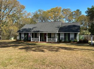 210 Pheasant Dr, Americus, GA 31719