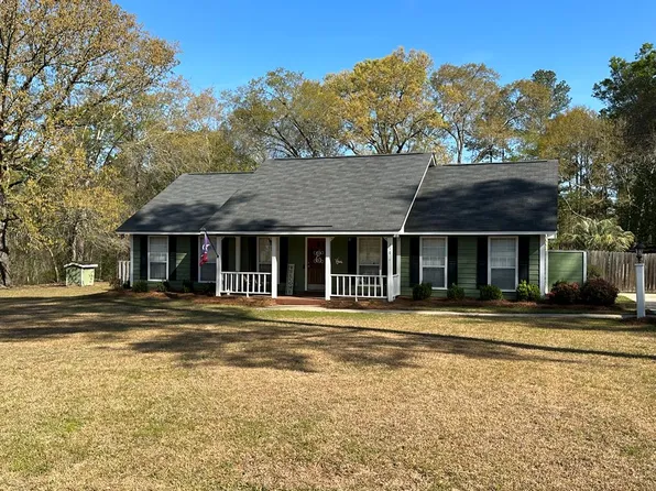 210 Pheasant Dr, Americus, GA 31719