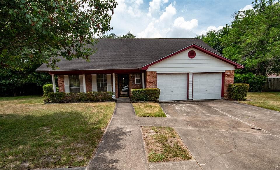 1st image of 5807 Caruso Forest Dr