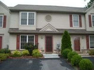 24 Woodmyre Ln, Enola, PA 17025