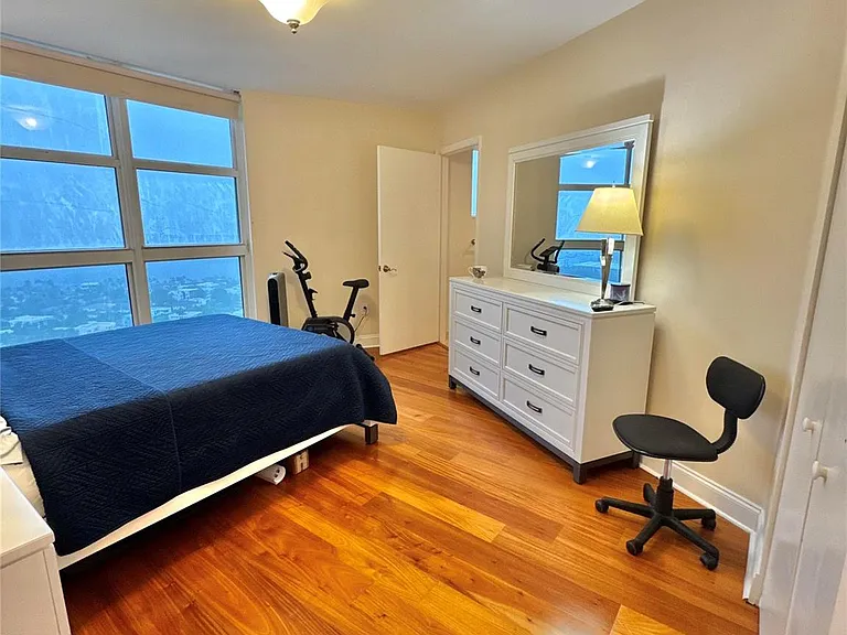 19111 Collins Ave #2807 — Photo 27