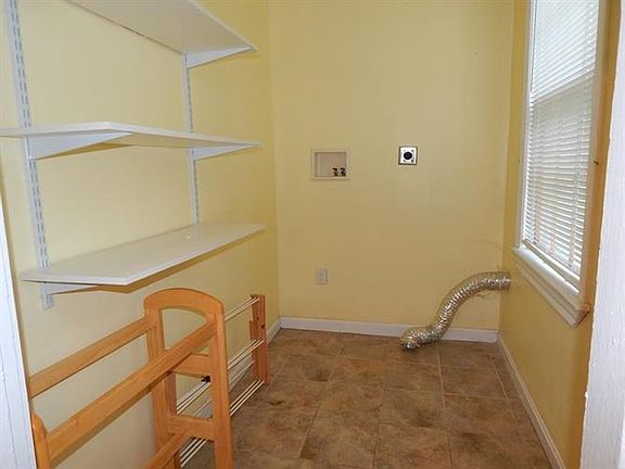 4th image of 84 N Central St #1