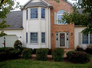 2136 Englewood Ct, Enola, PA 17025