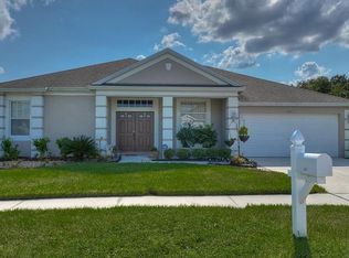 5651 Riva Ridge Dr, Zephyrhills, FL 33544