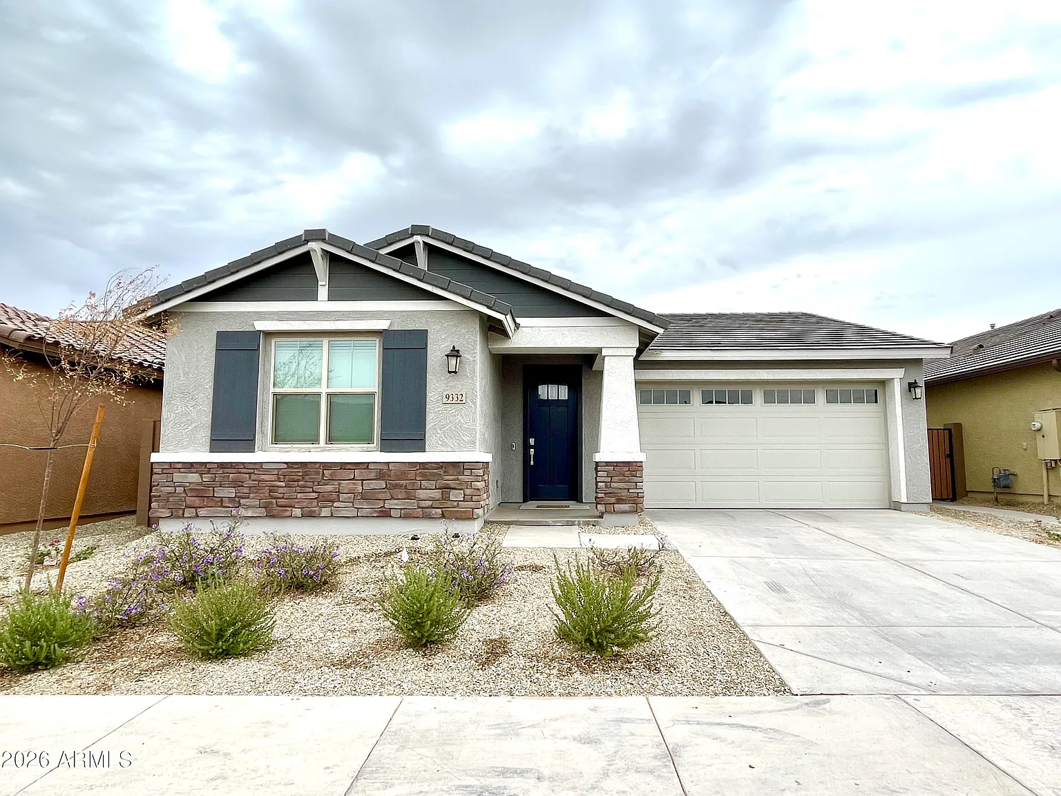4 bed, 3.0 bath, 2275 sqft, $2,400 — Photo 4