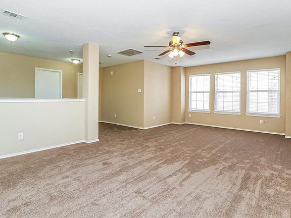 3rd image of 4266 Cave Cove Ct