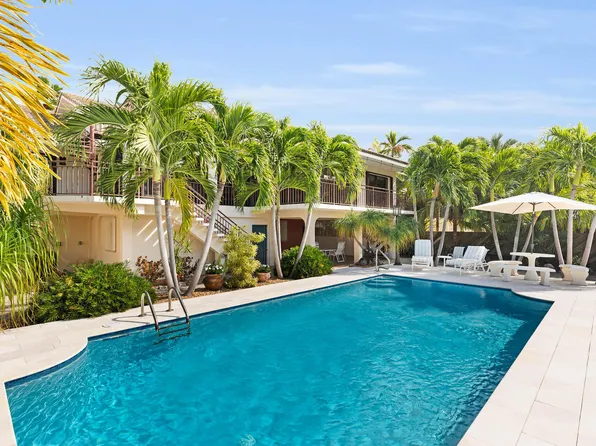 701 12th St, Key Colony Beach, FL 33051