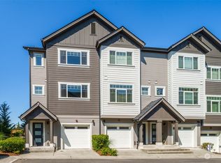 179 SW 185th Ln, Normandy Park, WA 98166
