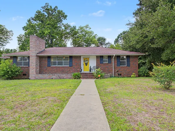 442 Chestnut Ave, Denmark, SC 29042