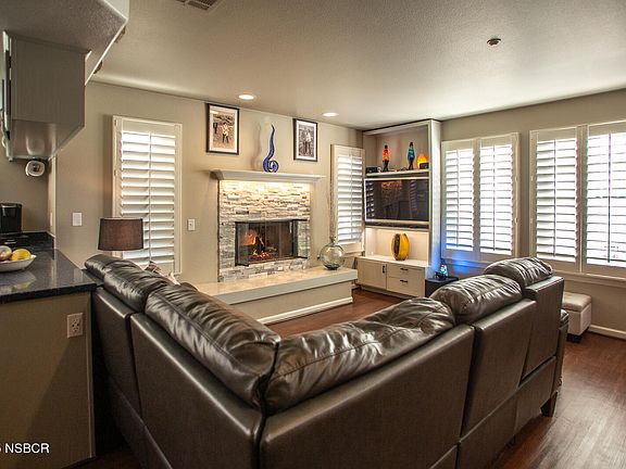5th image of 354 Wickenden St
