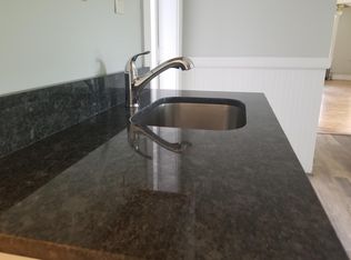 24 Holland Rd APT 2, Worcester, MA 01603