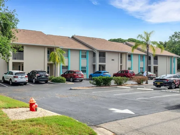 8151 Heatherwood Dr APT 110, Seminole, FL 33777