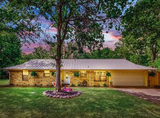 3206 Elmview St, Bonham, TX 75418