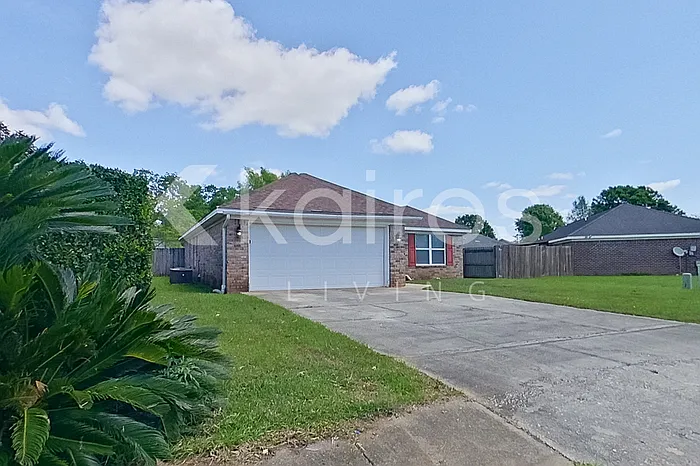 Building Photo - 24249 Gemstone Dr